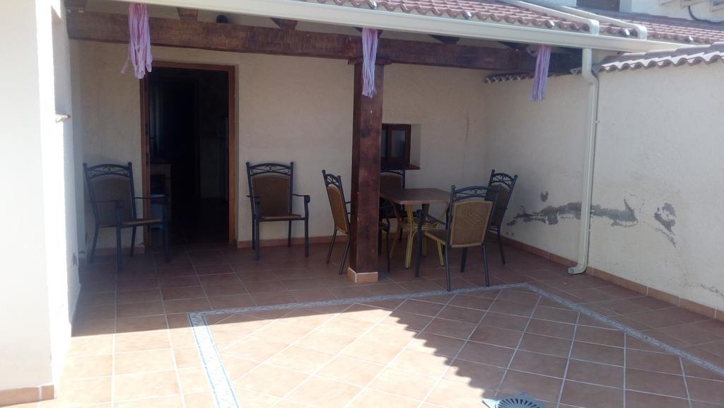Apartamentos Rurales Casas De Los Maestros Talarrubias Exterior foto